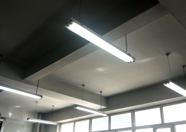 Fluorescent lighting